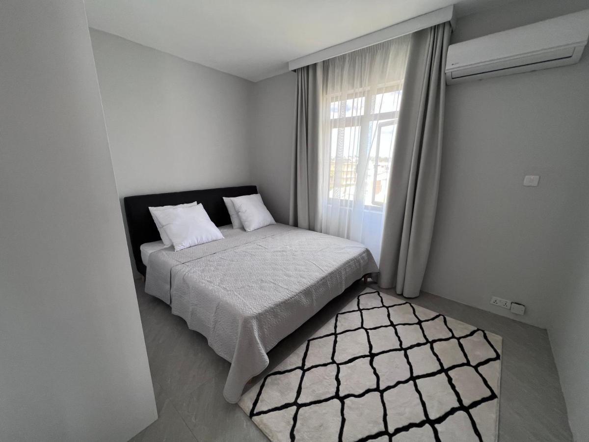 Top-Floor Modern 3Bd Penthouse With Beautiful Mountain View Terrace - 5 Min Walk To Beach Flic-en-Flacq Extérieur photo
